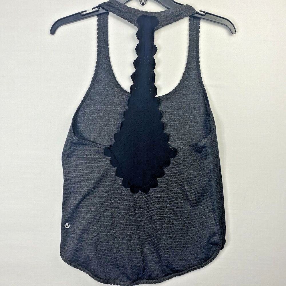 Lululemon Shirt Womens Black 105 F Singlet Tank Top Fits Size Medium No Size Dot